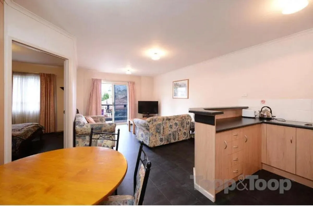 Leilanis Retreat Apartment North Adelaide